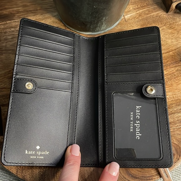 Kate Spade Black and Beige Wallet - Picture 5 of 6